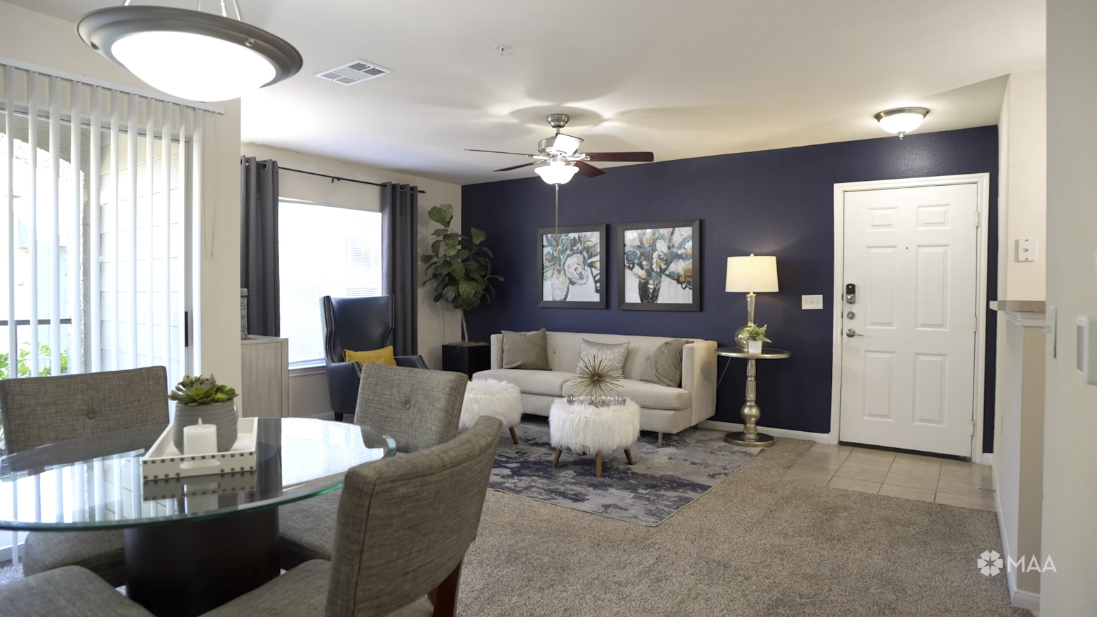 Interiors at MAA Los Rios